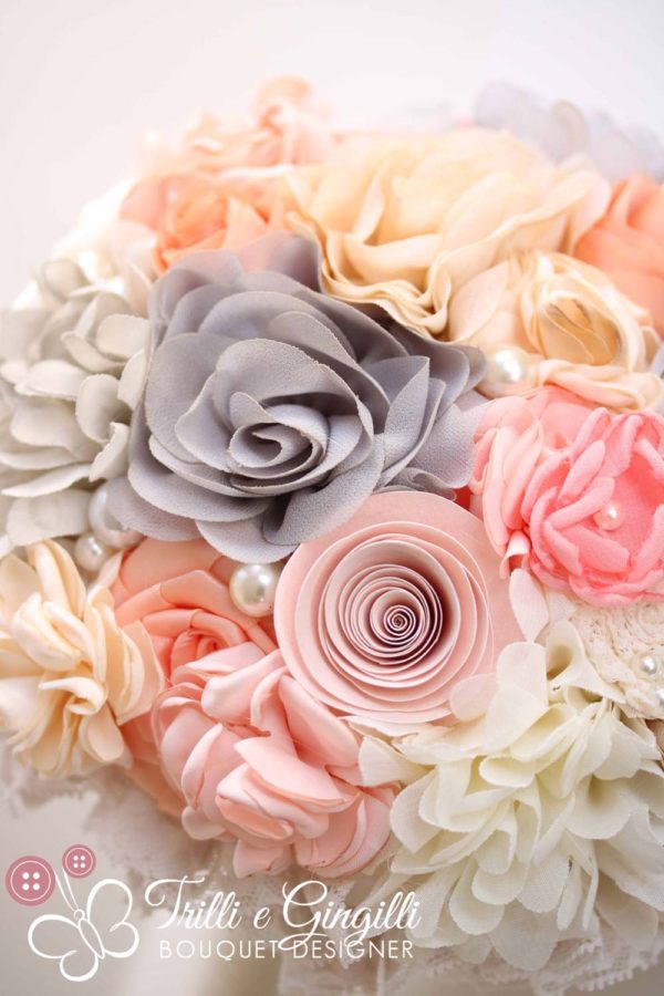 Bouquet mix stoffa avorio e rosa